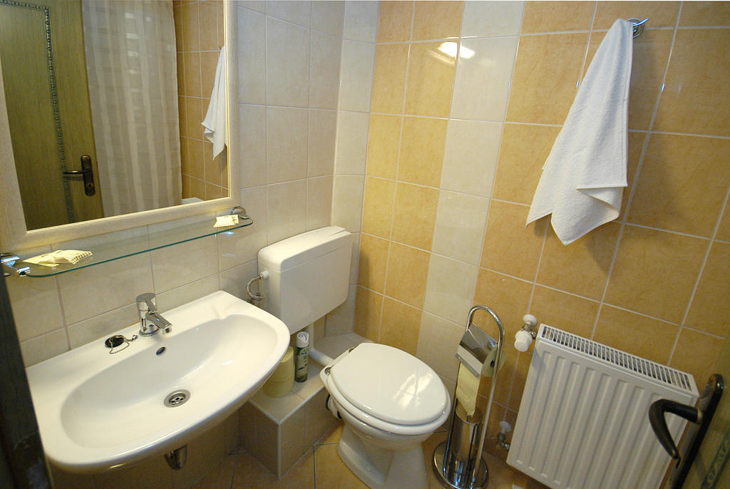 Hotel Bavaria Abda Quarto foto